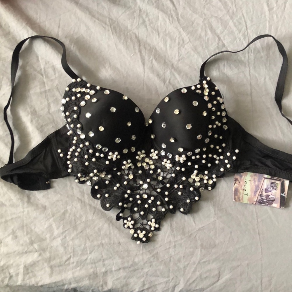 Costume Bra NWT